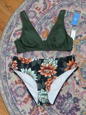 Cupshe Olive Green V-Neck Bikini Top with Black Floral High-Waist Bottom